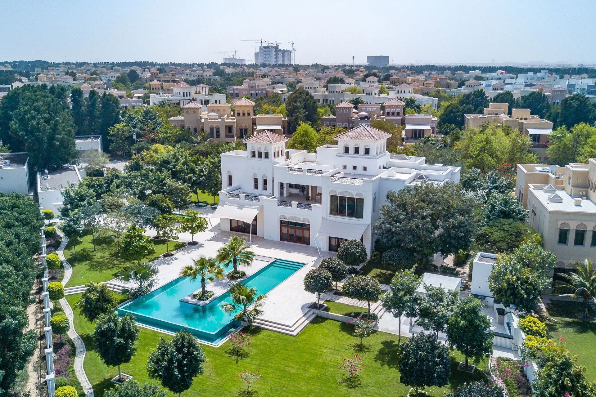Al Barari Dubai Villa Guide to Luxury Living and Green Spaces