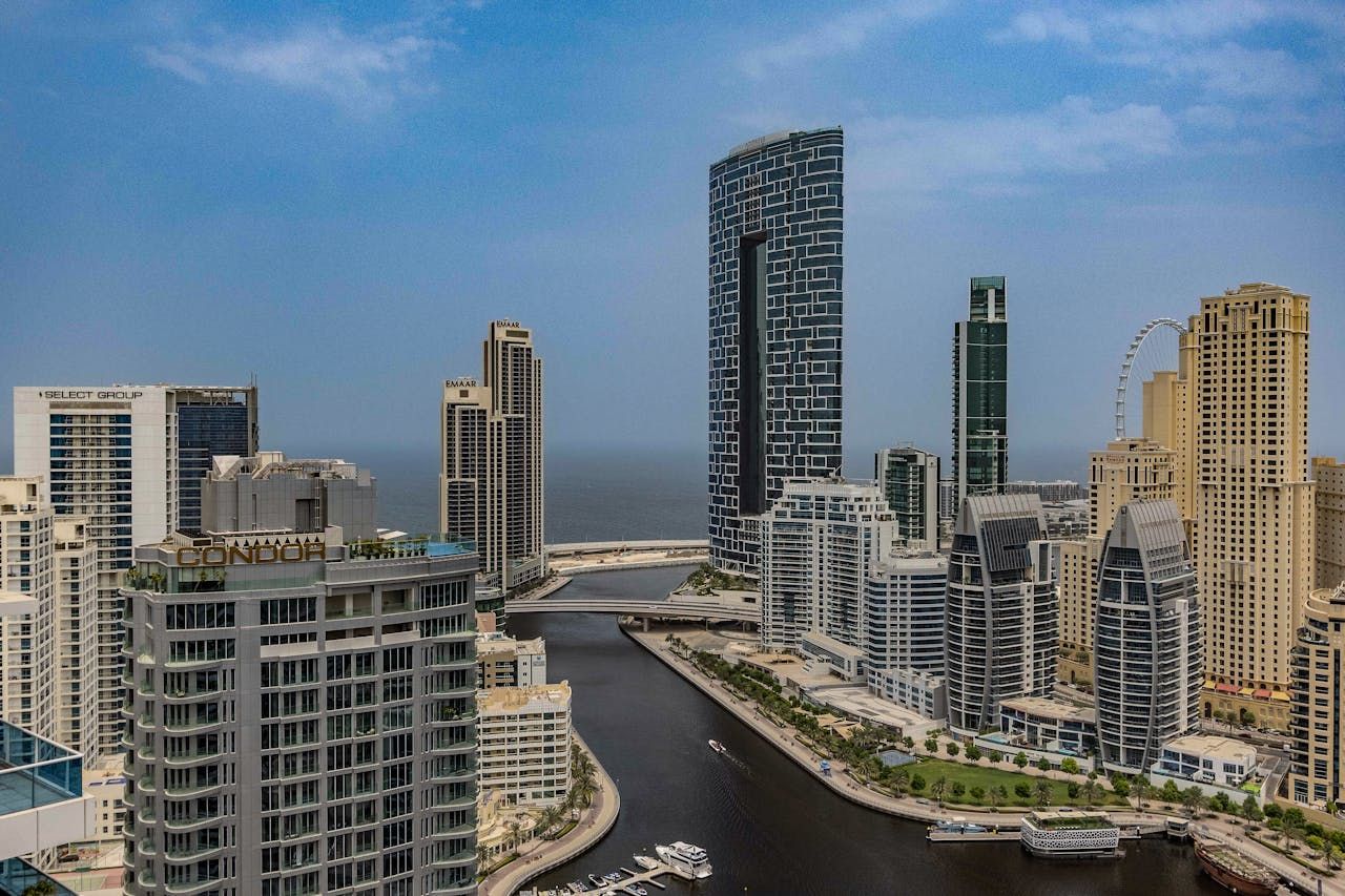 Apartments in Dubai Guide to Modern Living and Smart Choices